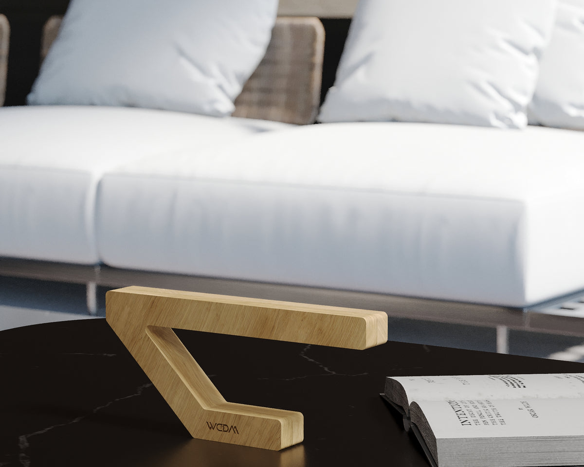 Handcrafted Oak Geometric Lamp – Wooden Desk Light